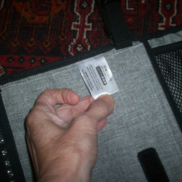 Skip Hop Pronto Baby Portable Changing Station & Diaper Changing Pad Essential - Picture 3 of 9